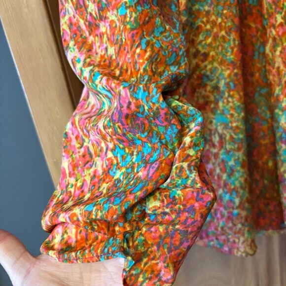 Anne Klein 3/4 Sleeve tunic blouse, abstract ties, v neck multi-colour, ties,NWT - Picture 4 of 6